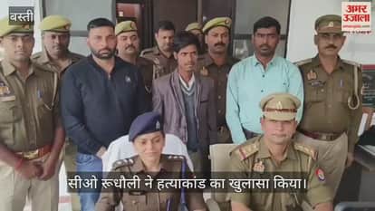 Mahendra killed his friend Ravi in retaliation for a quarrel during the day.