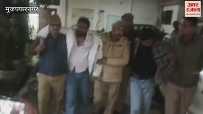 Muzaffarnagar: Attempt to ram Scorpio on police checking at Shiv Chowk