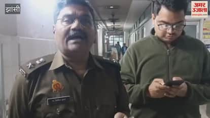 Jhansi: The death toll in the highway accident has risen to two; toll workers were crushed by a roadways bus.