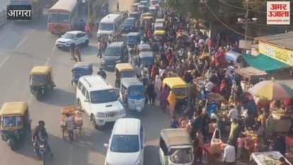 Traffic jam on highway, ambulance stuck