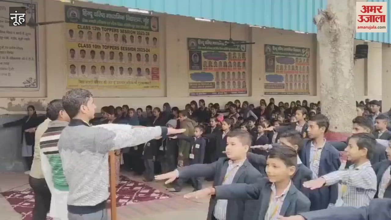 Children took pledge on Rajiv Dixit Swadeshi Day program in Nuh