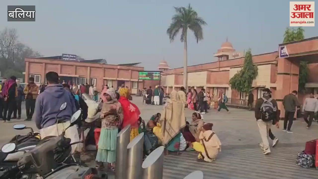 Passengers upset over cancellation of Sarnath Express crowded other trains