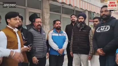 The truck driver apologized at the Durgiana Temple