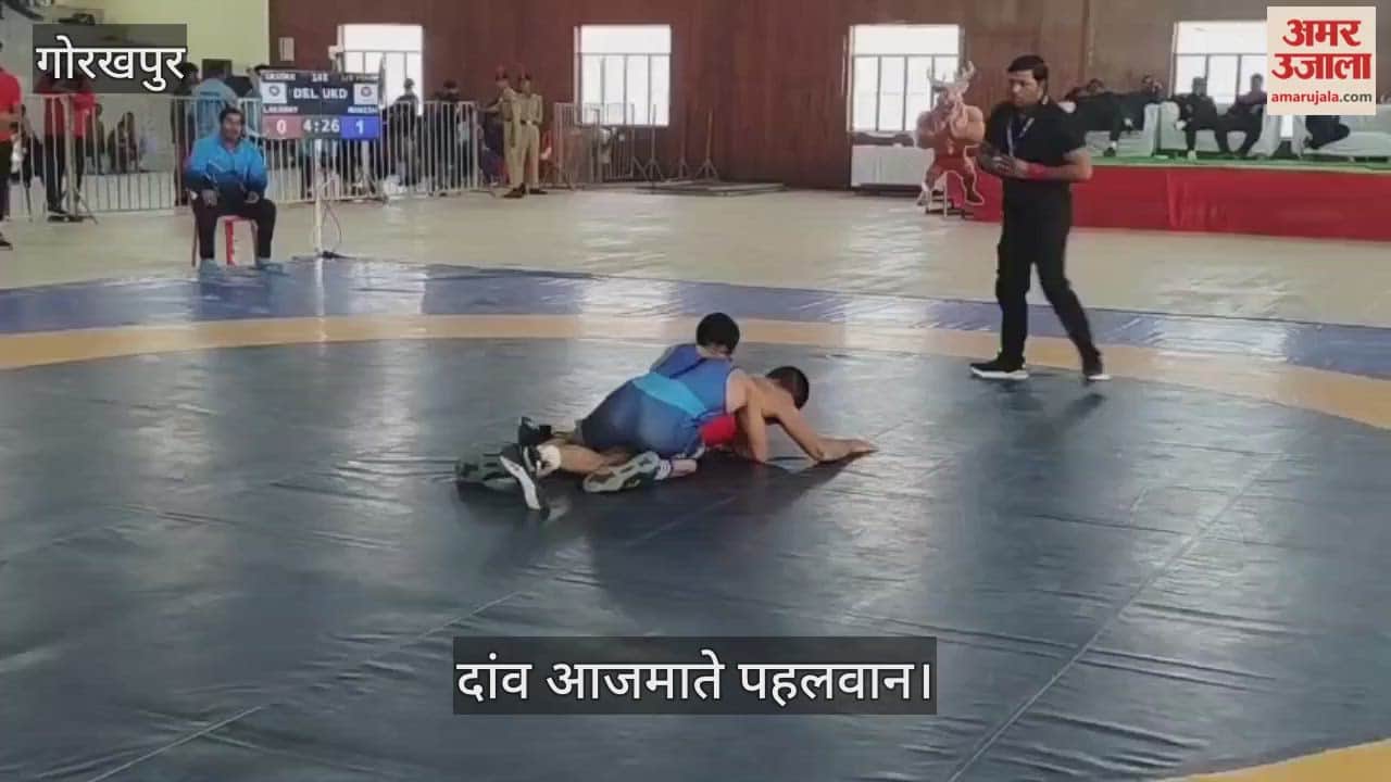 Wrestlers betting in Greco-Roman wrestling held in Gorakhpur