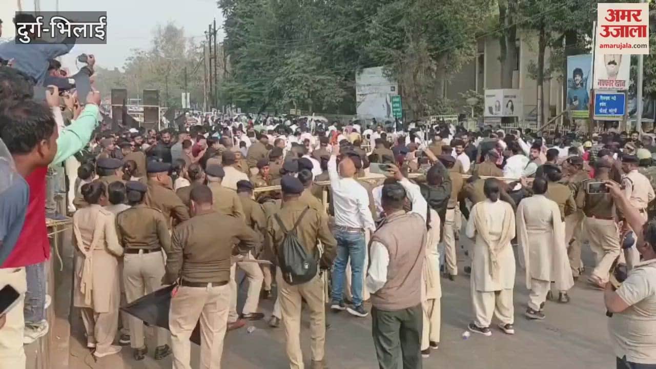 A road blockade in Durg over the new guidelines police used mild force against protesters and some were detained