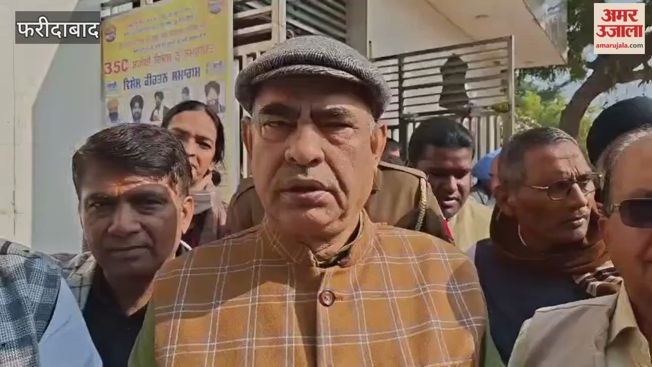 Faridabad Distribution of winter plants done in Ballabhgarh Assembly
