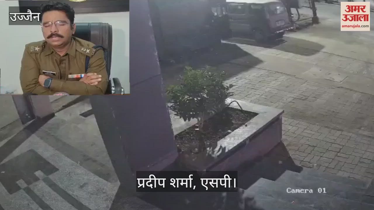 unknown youth set car parked front of house on fire, incident captured on CCTV, causing panic.
