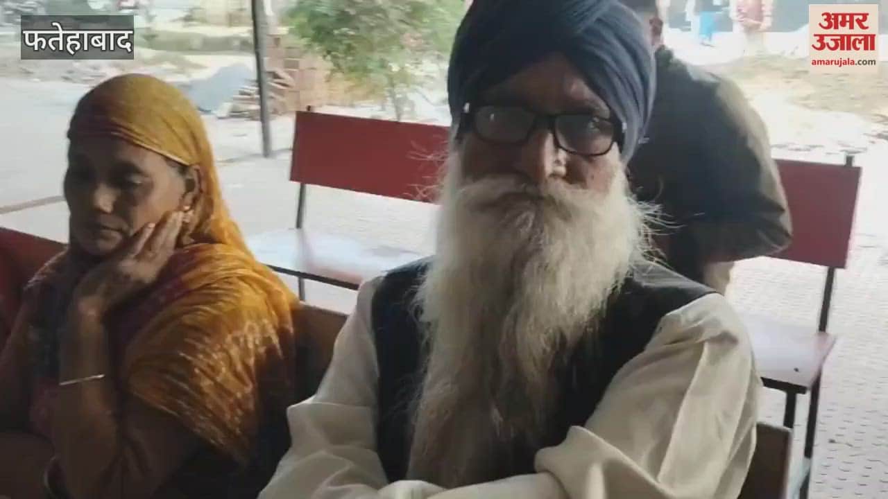 In Fatehabad, employees failed to take applications from the disabled, who were left waiting under sheds.