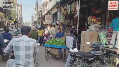 Encroachment in Mainpuri Lenganj market