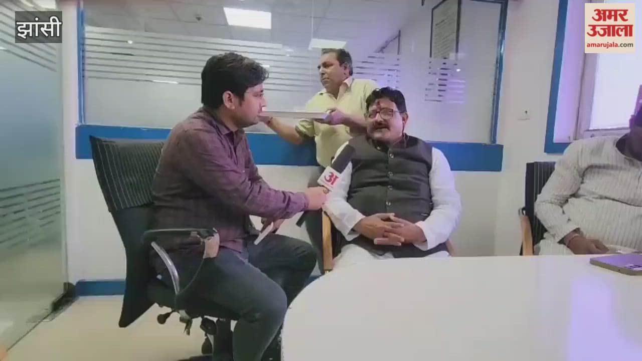 Jhansi BJP Metropolitan President said this regarding the ongoing tussle between two MLAs.