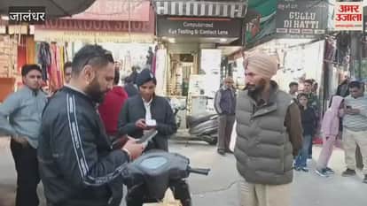 Challan issued for wrongly parking vehicle in Jalandhar