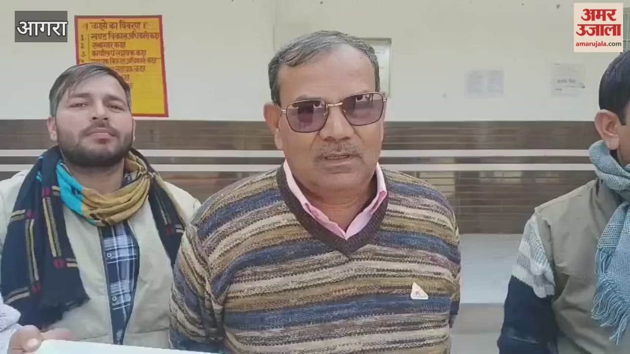 Panchayat Secretaries Continue Satyagraha