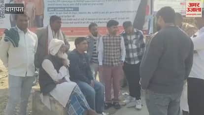 Baghpat: Dead body of married woman found hanging, murder alleged