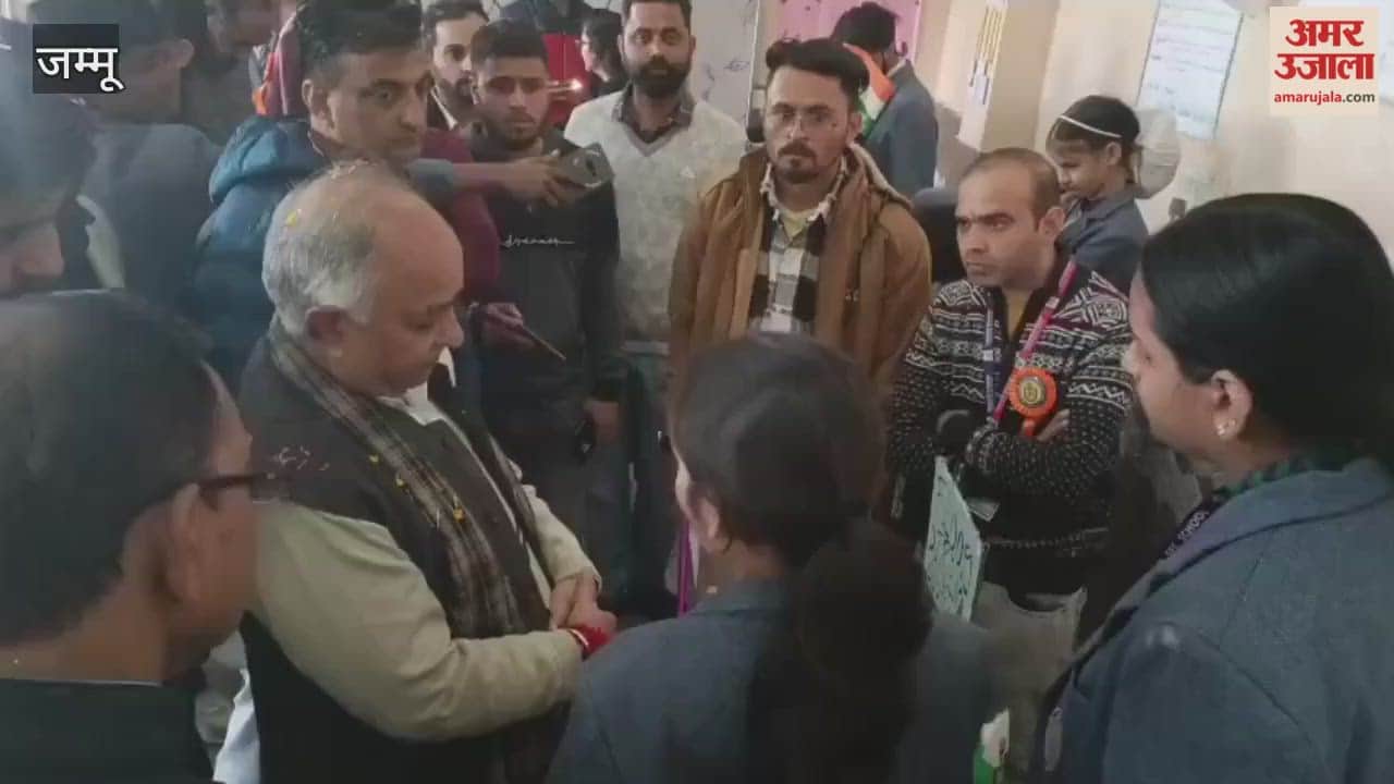 Science exhibition held at Trikuta Shiksha Niketan; children displayed amazing talent.