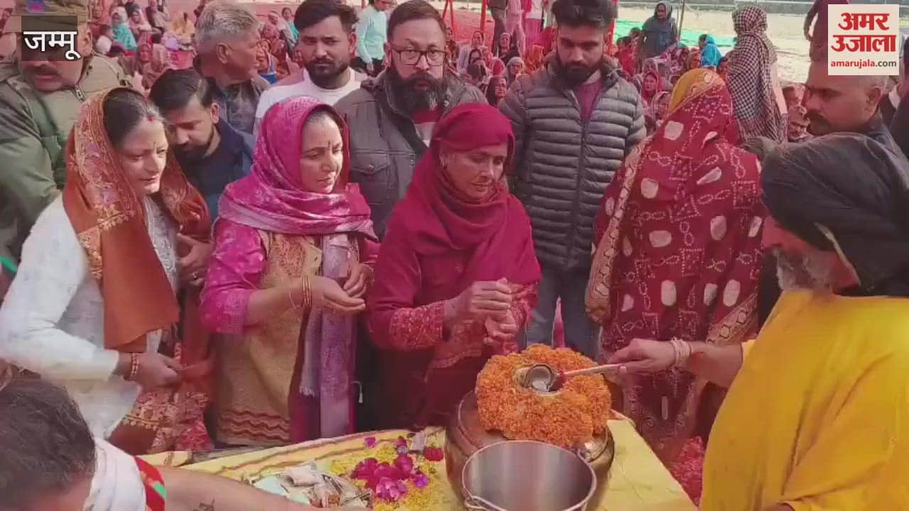 पौनी में अति विष्णु महायज्ञ का शुभारंभ, श्रद्धालुओं ने भरे पाप के घड़े