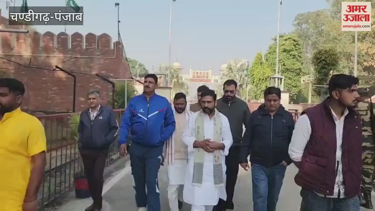 Senior Bajrang Dal leader Krishna Prajapat reached Bajidpur Durga Mata village in Firozpur.