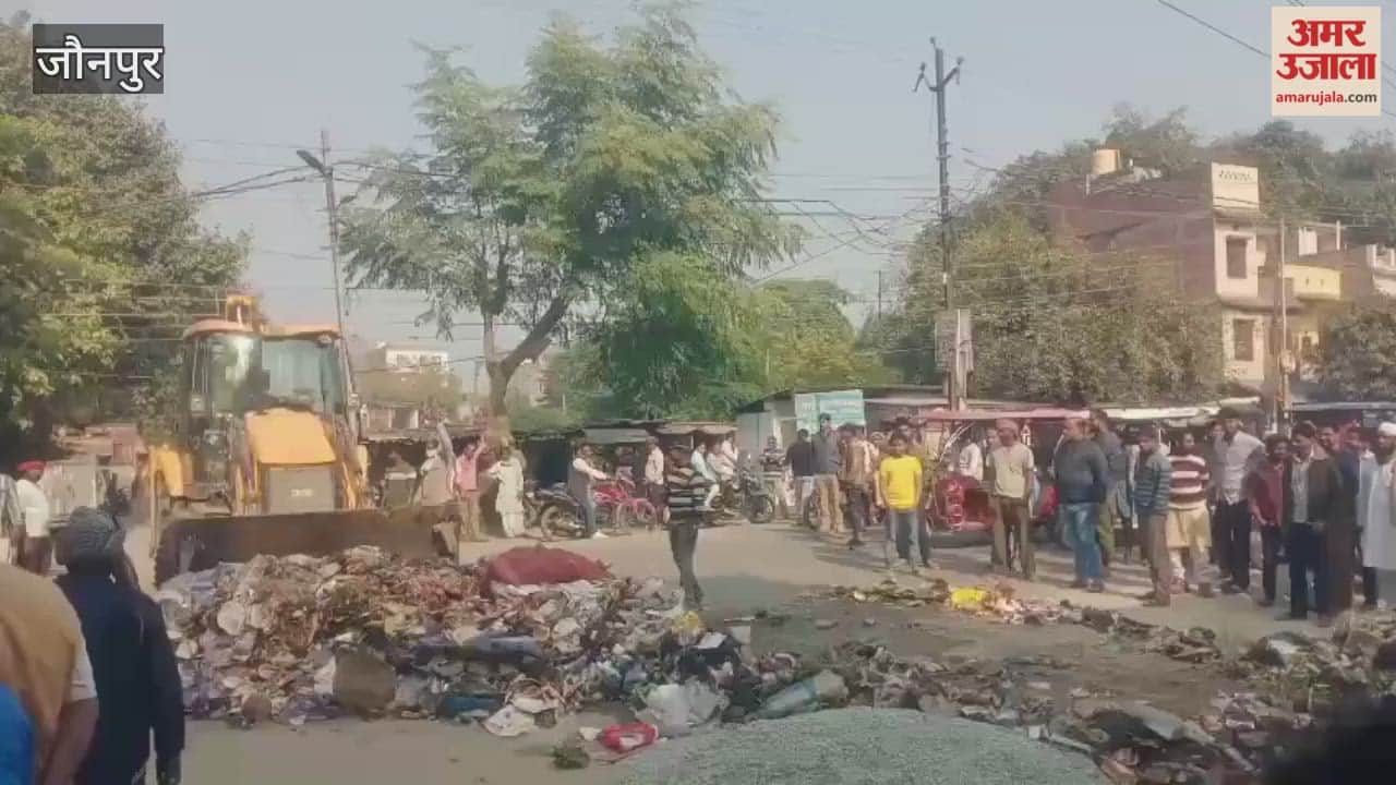 Sanitation workers angered by beating of colleague dumped garbage on road