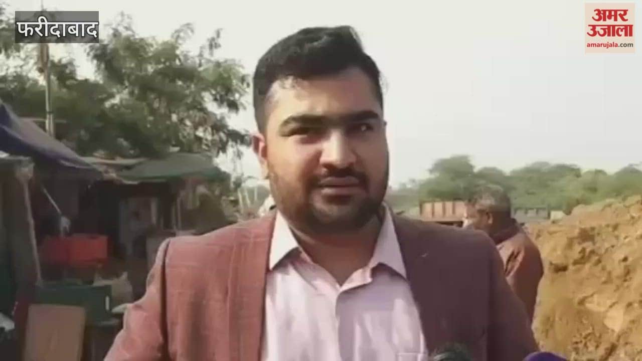 DTP enforcement team's action against illegal encroachments on government land in Faridabad