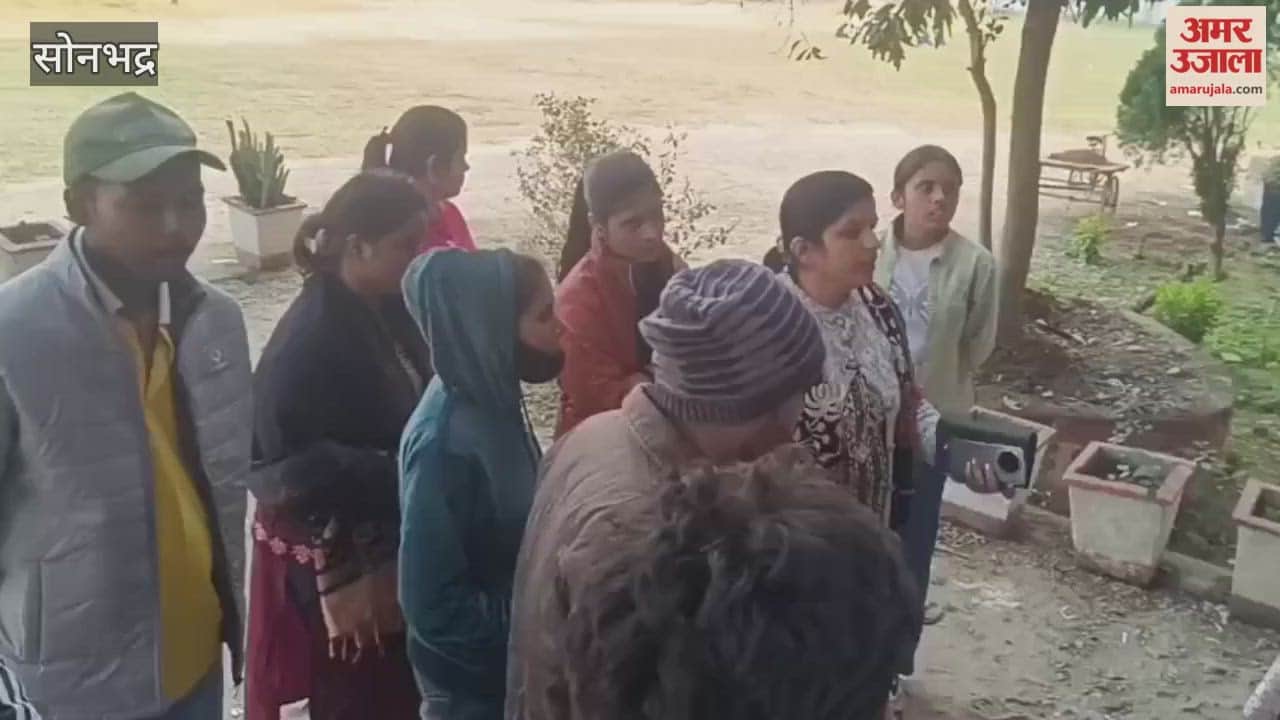 students arrived at college found out that exam had already taken place two hours earlier