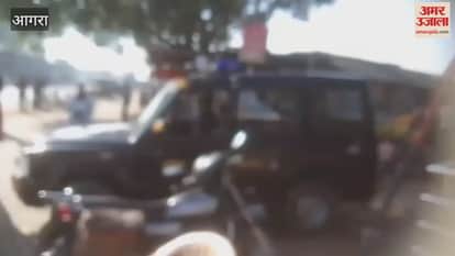 Truck Crashes into Sainya Police Outpost on Gwalior Highway