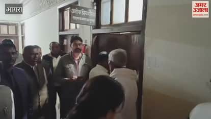 Agra Municipal Staff Lock Office Protest Over Assault on Assistant Commissioner