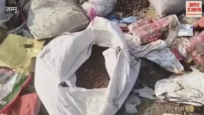 In a troubling development, a large heap of garbage has been dumped in Rambiare