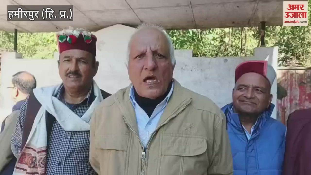 Hamirpur Ajmer Thakur said Corporation management is doing injustice to transport pensioners