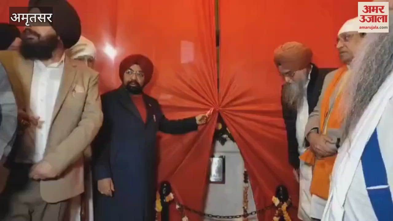 Statues of Baba Banda Singh Bahadur and Hari Singh Nalua on the Heritage Road in Amritsar