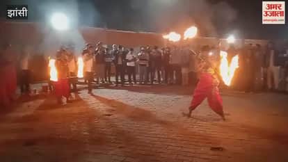 Jhansi: Women empowerment...women show strength in martial arts