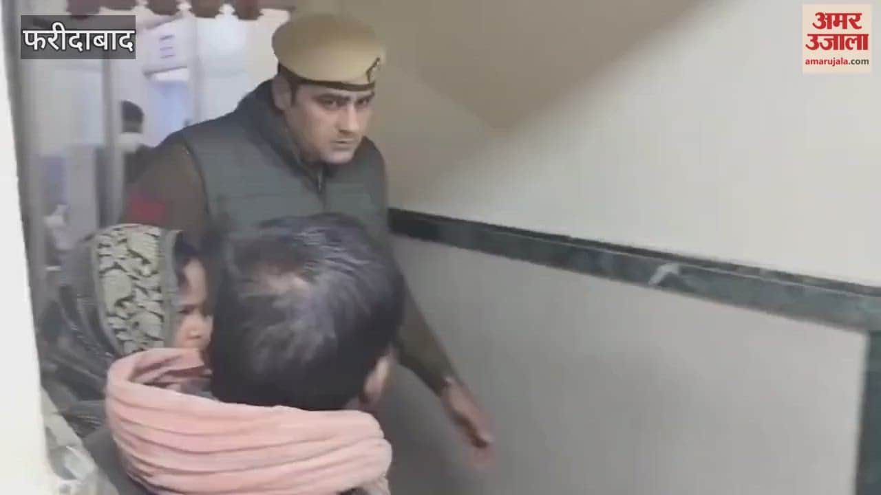 Deputy Commissioner Ayush Sinha arrived at Faridabad BK Civil Hospital for an inspection.