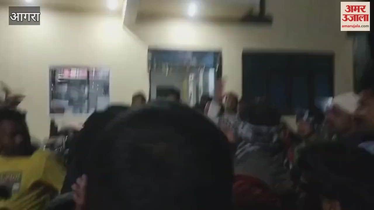 Woman Dies During Delivery Family Accuses Doctor of Negligence Chaos at Hospital