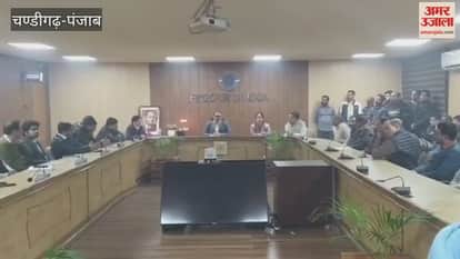 Dr. Ambedkar Mahaparinirvan Day observed at Firozpur Railway Division office