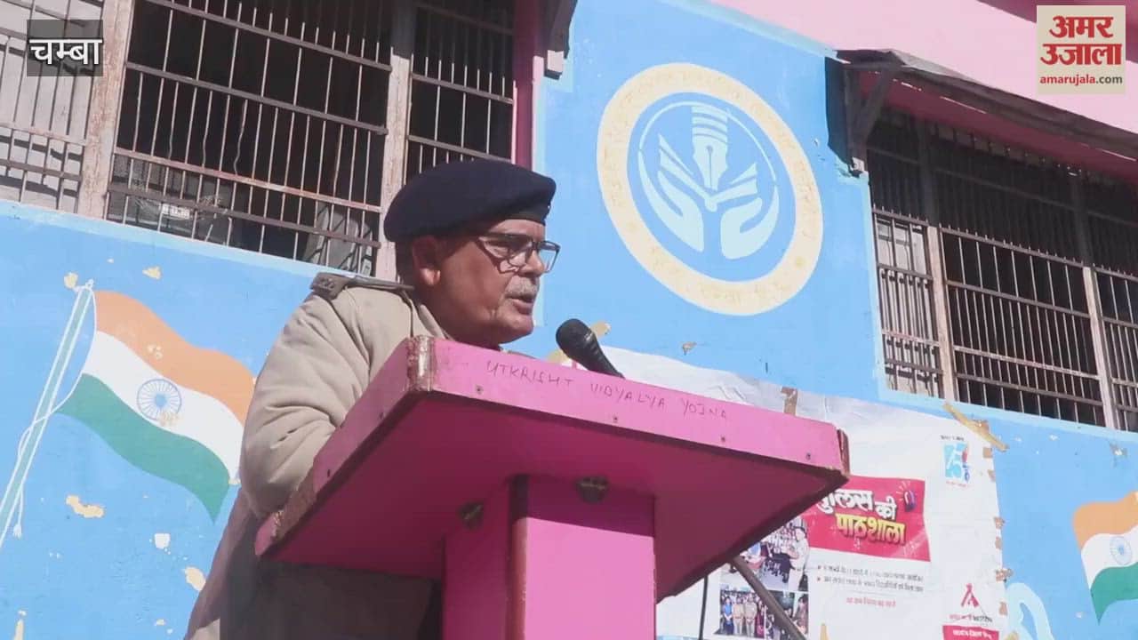 Police Ki Paathshala DSP Dalhousie Mayank Sharma gave children three mantras for success.