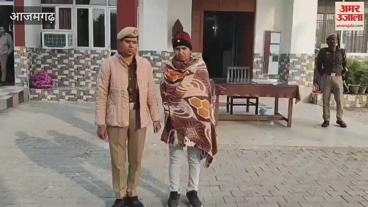 Woman arrested for strolling around wearing police uniform VIDEO