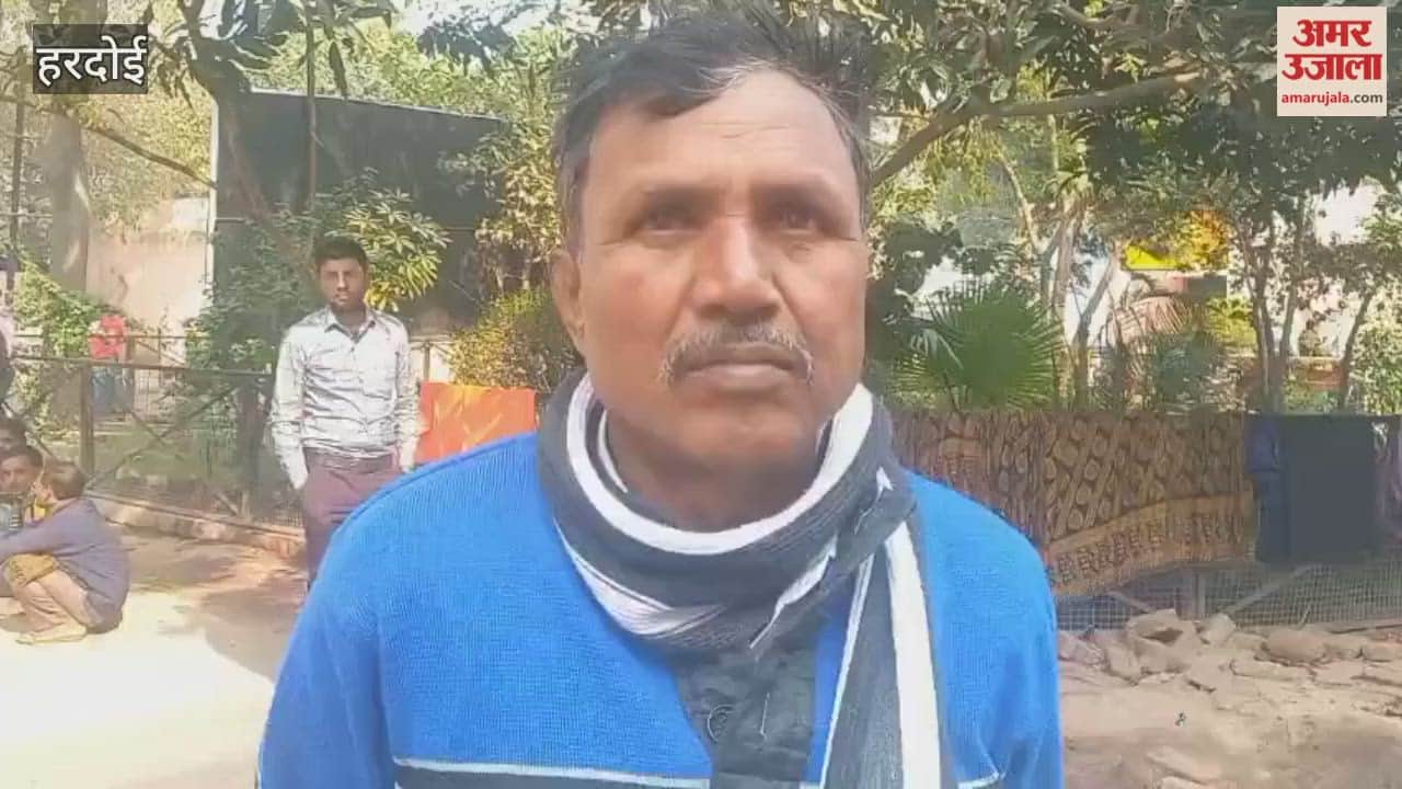 Hardoi: Woman gives birth in e-rickshaw