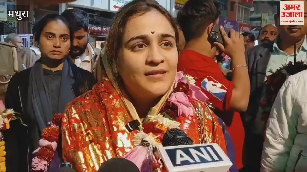 Aparna Yadav Visits Banke Bihari Temple in Vrindavan