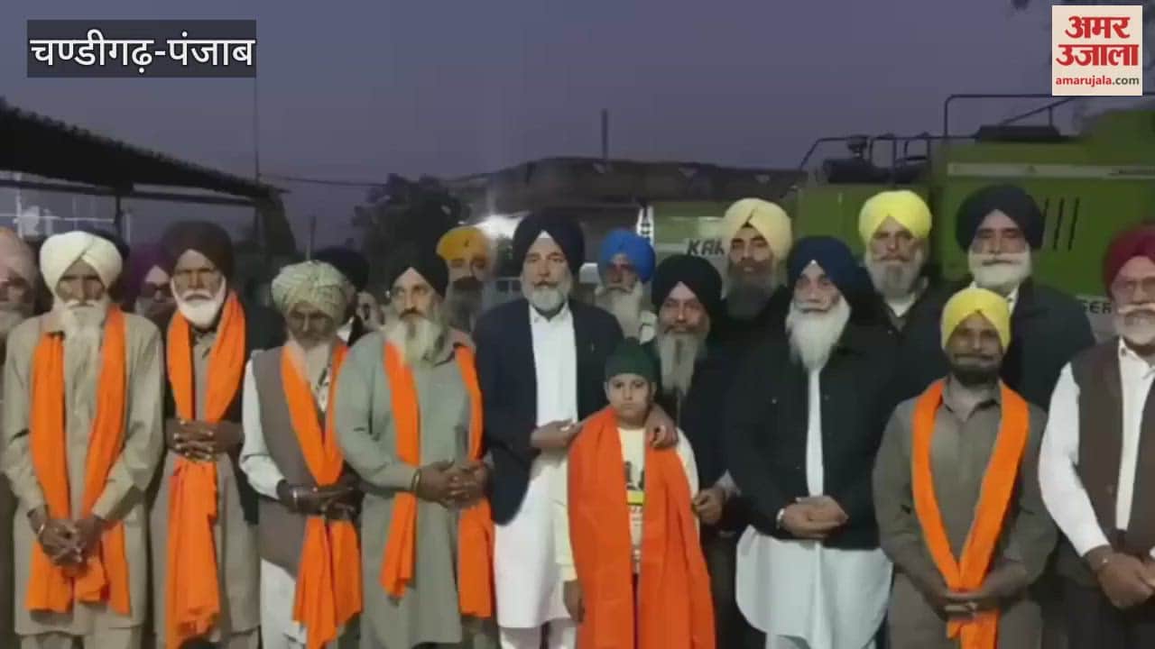 Ten families from Kahan Singh Wala village in Moga joined Shiromani Akali Dal