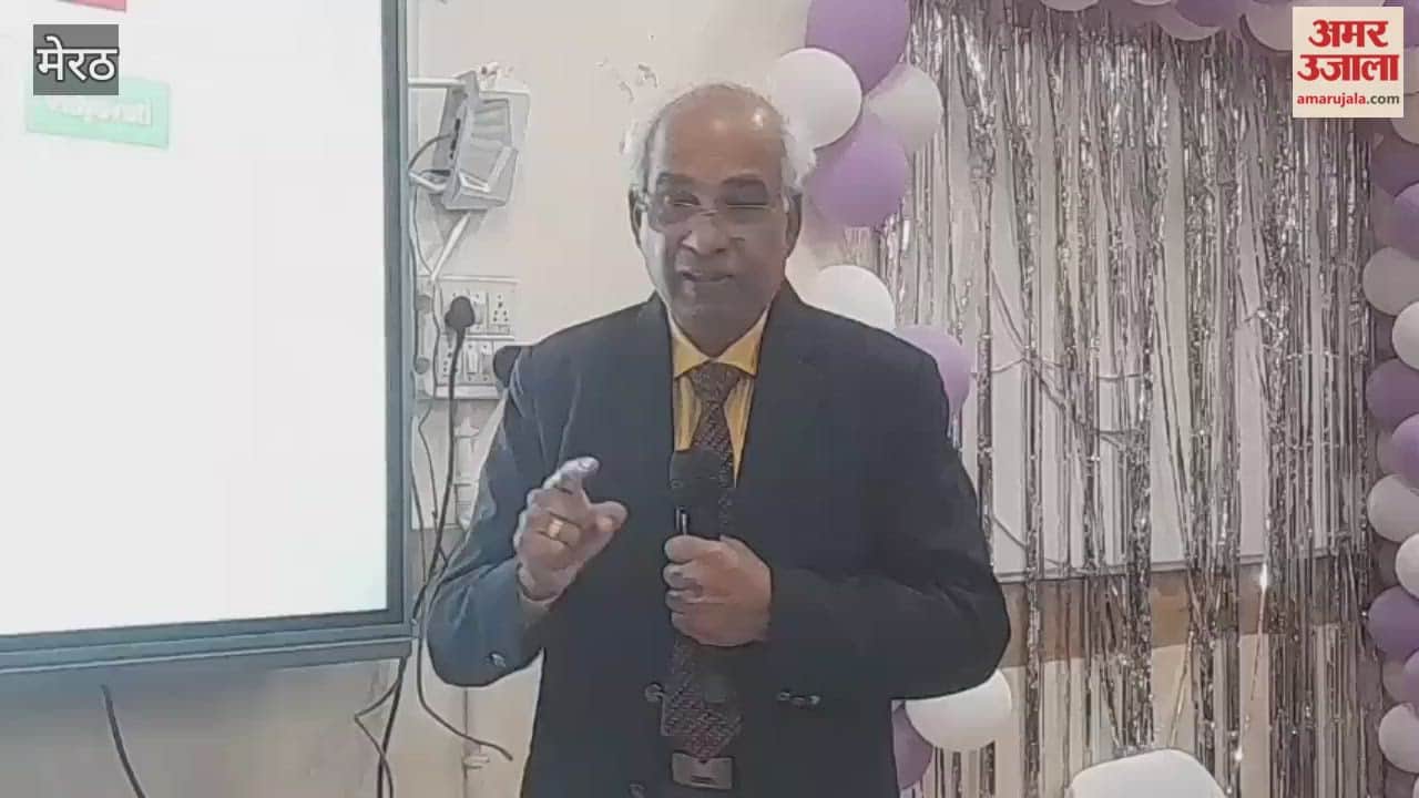 Meerut: A seminar was organized in the Botany Department of CCS University to commemorate the birth anniversary of Professor V.K. Puri