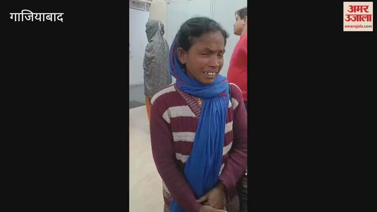 widowed woman in Ghaziabad has been making rounds for year trying to get her pension