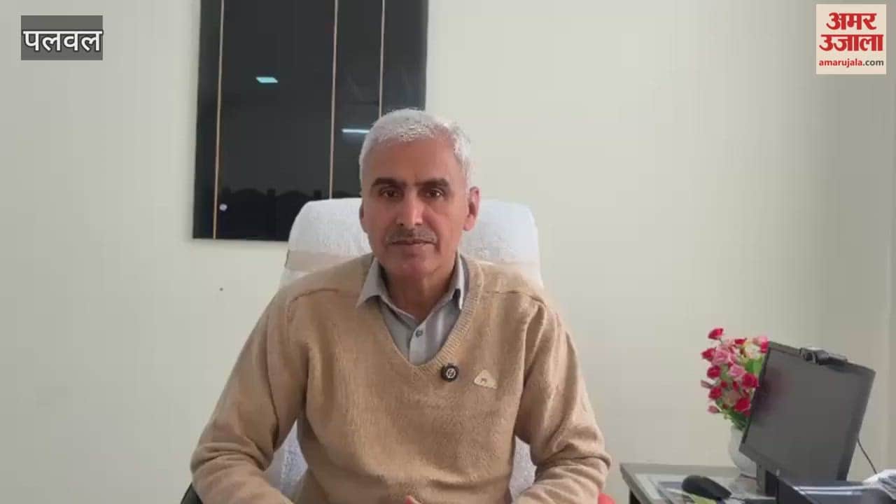 Buses from Palwal to Gurugram do not stop at designated stops