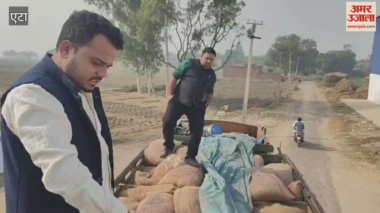 Trucks loaded with rice seized