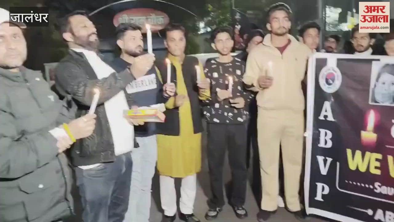 13-year-old girl murdered in Jalandhar ABVP takes out candle march