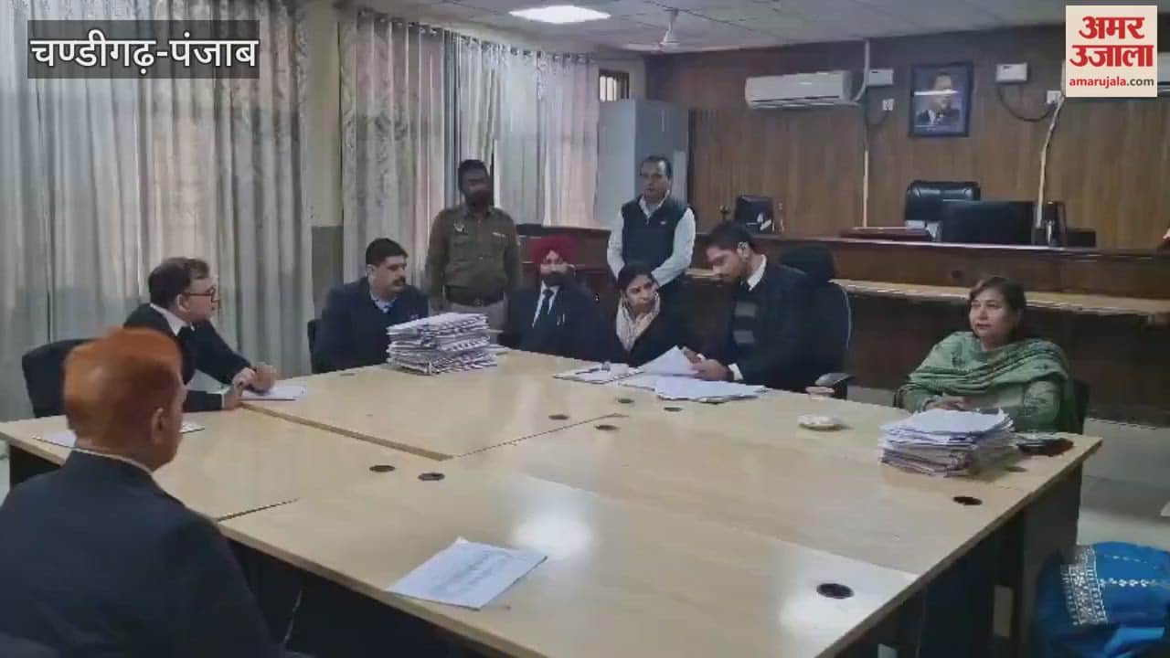 12,994 cases were settled at the National Lok Adalat in Ferozepur