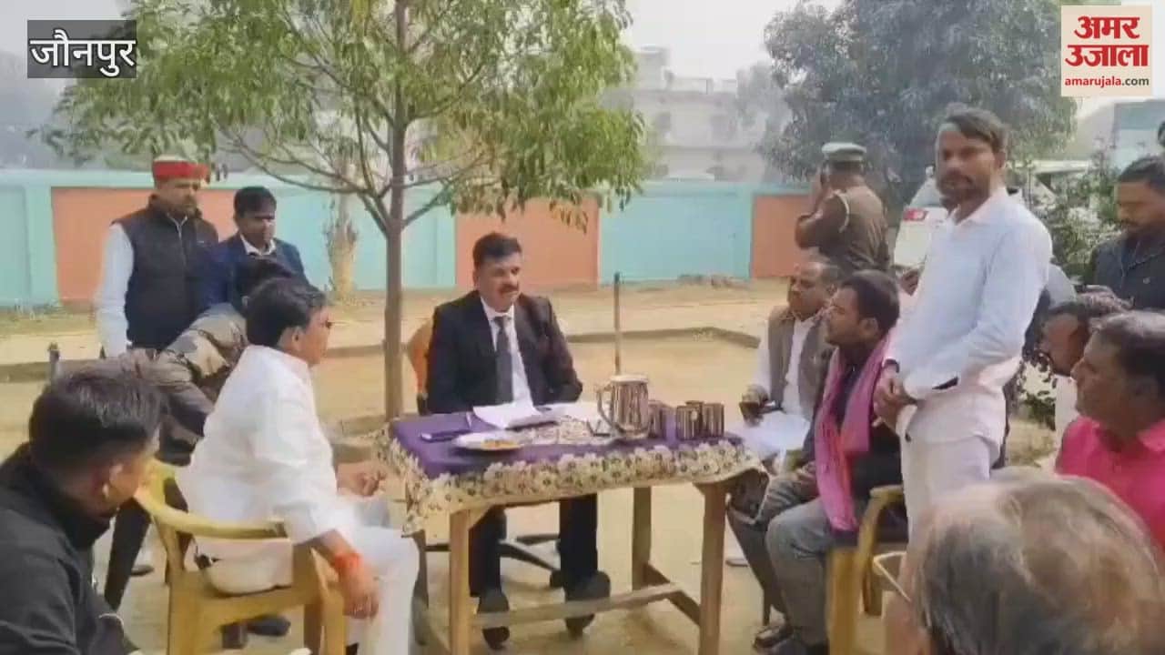 District Election Officer reviewed the work of SIR in jaunpur