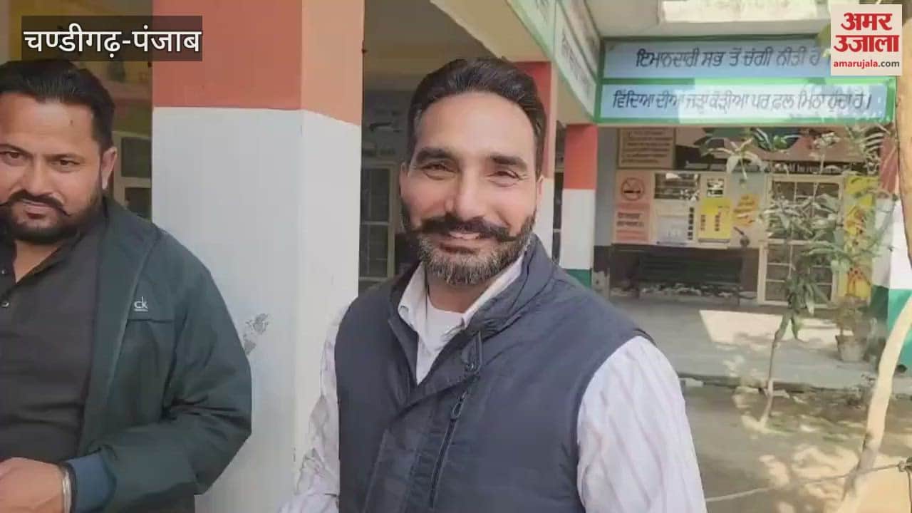 Voters lined up to cast their votes in Khanna