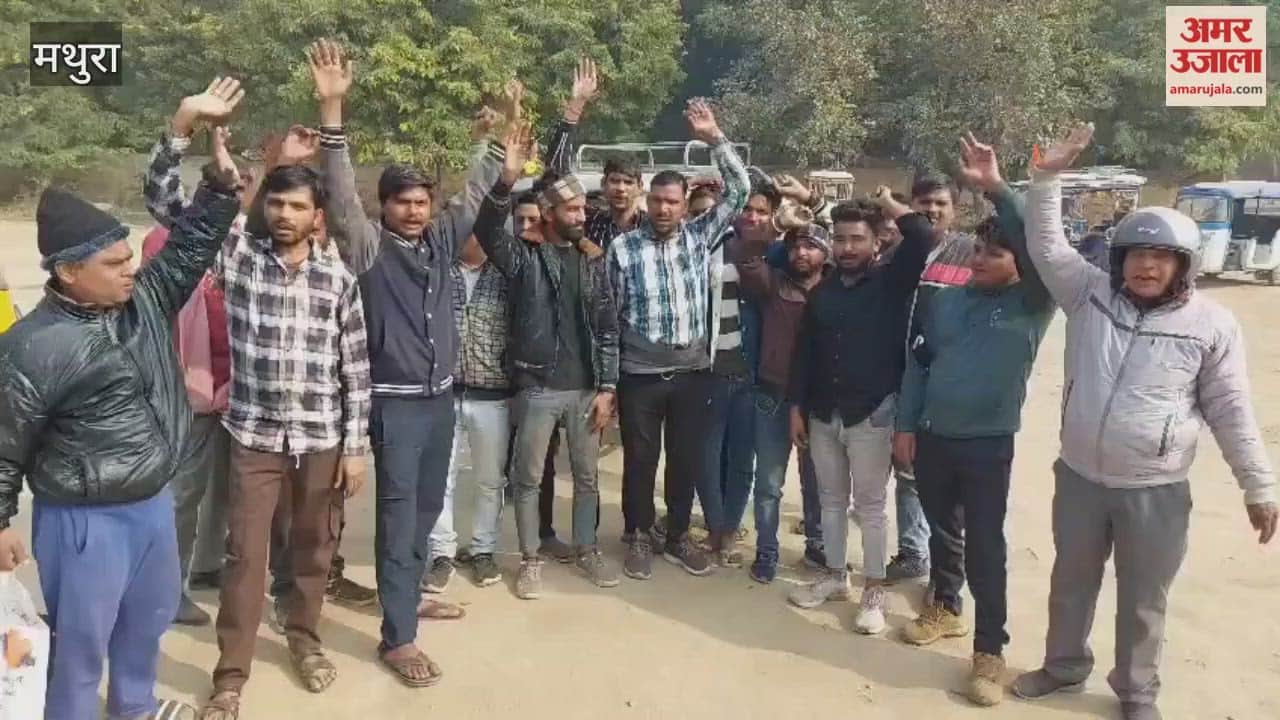 E-Rickshaw Drivers Protest Fixed Route Campaign Refuse to Pay Registration Fee