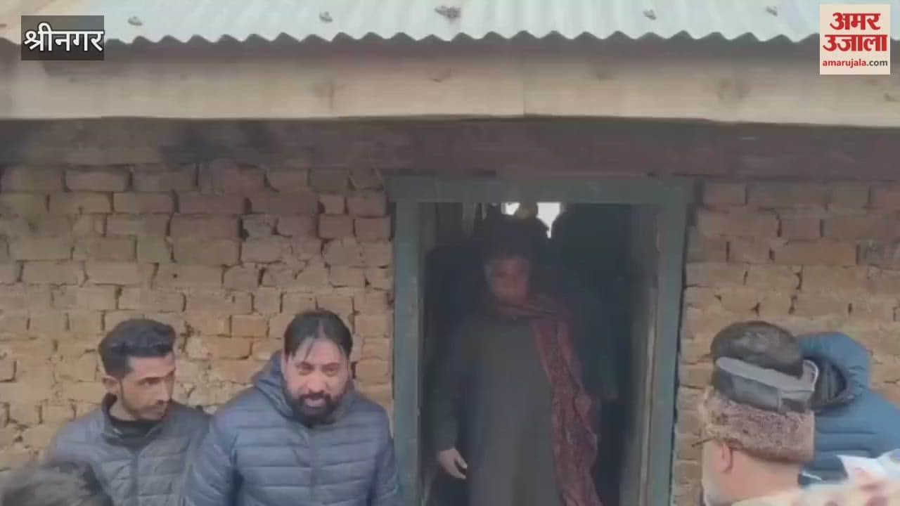 BJP Ravinder Raina Reaches Babanagri To Condole Family Of Youth Killed In Delhi Blast