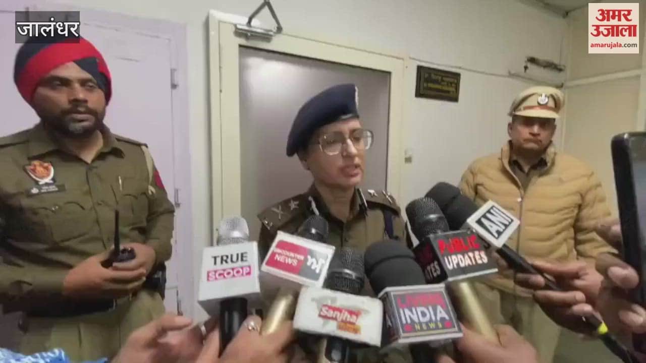 The Deputy Commissioner and Police Commissioner of Jalandhar provided information about the threatening emails sent to schools.