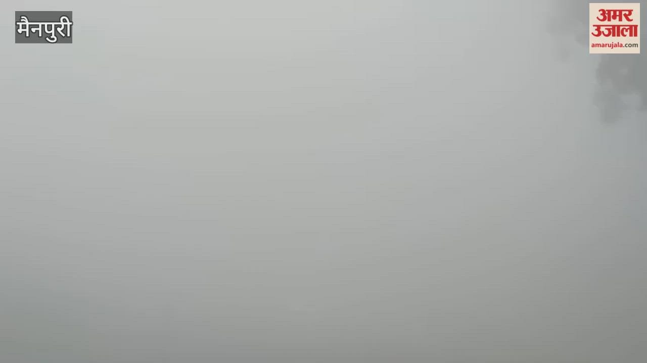 Dense Fog Engulfs Bever Vehicles Slow Down on Roads