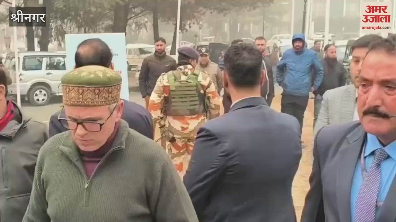 Omar Abdullah addressed specific concerns in Srinagar.